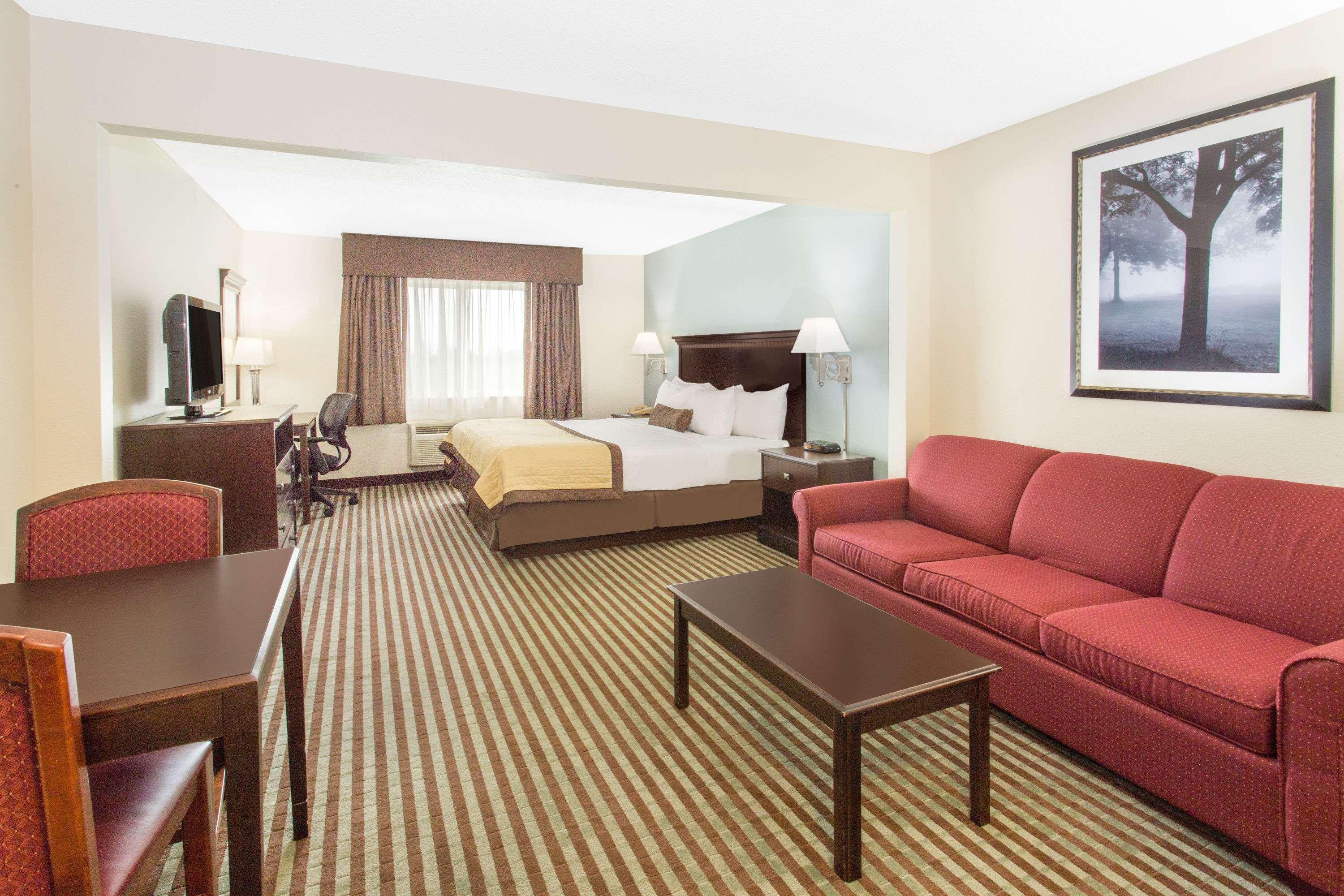 Baymont By Wyndham Mattoon Otel Dış mekan fotoğraf