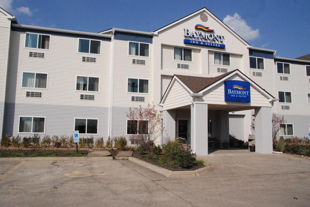 Baymont By Wyndham Mattoon Otel Dış mekan fotoğraf
